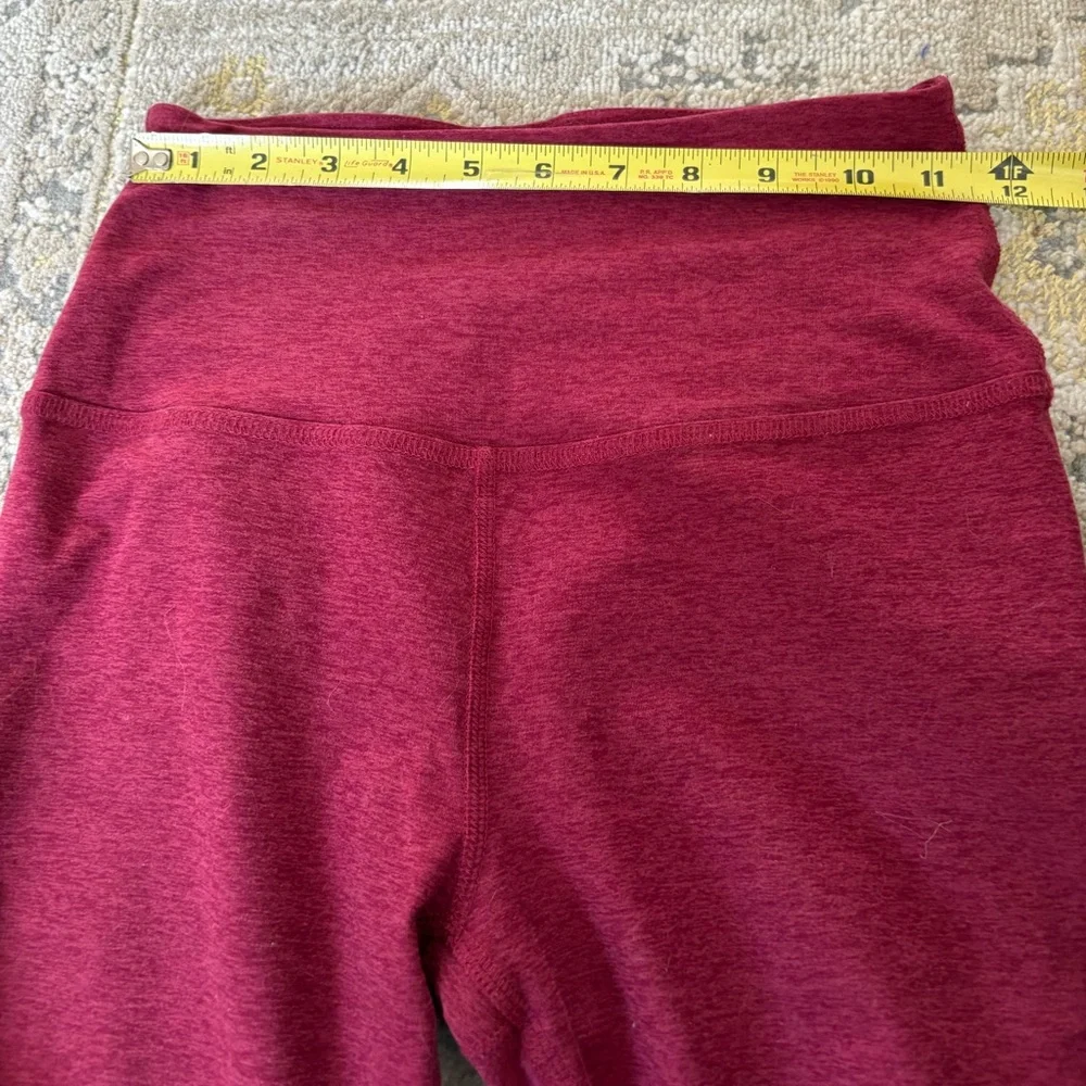 Beyond Yoga Spacedye High Waisted Midi Leggings in cranberry heather - Picture 8 of 9